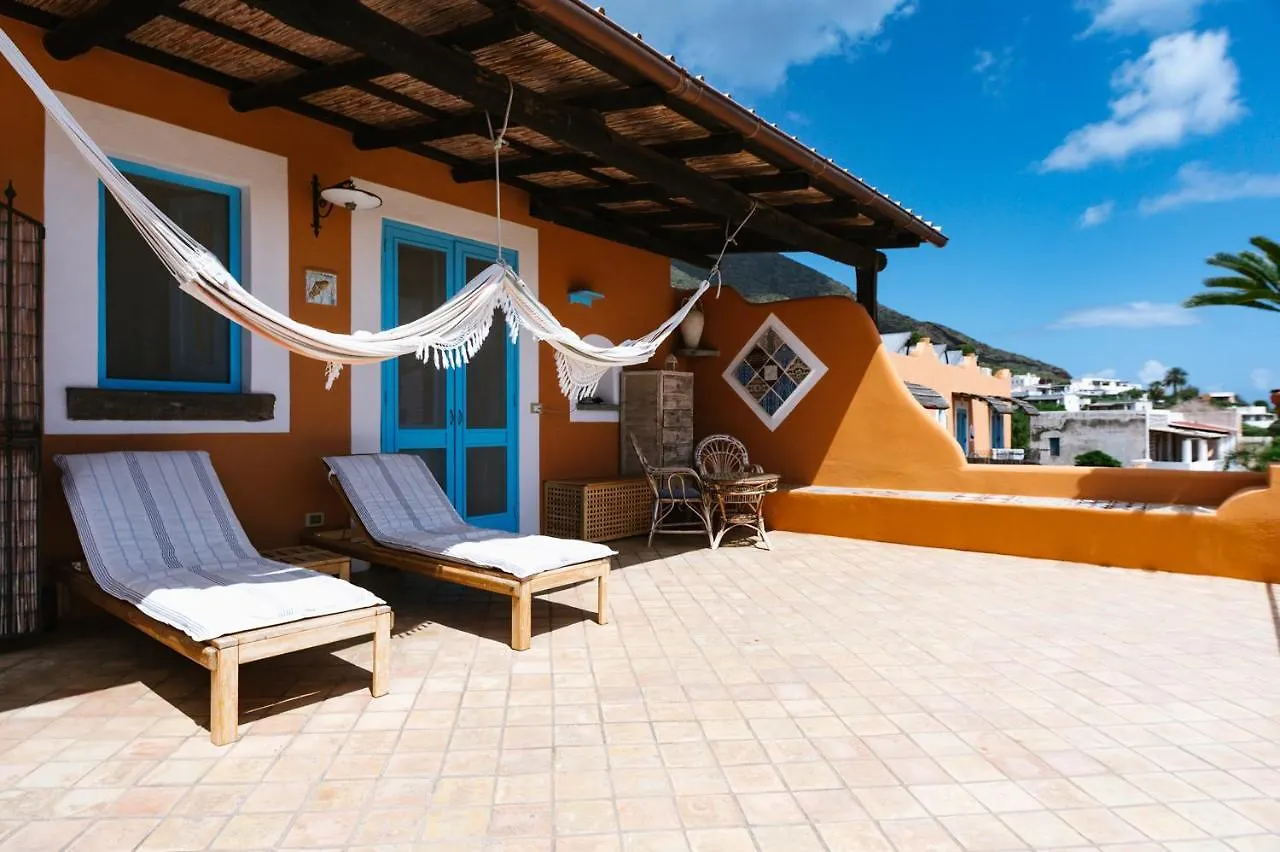 Hotel Mamma Santina Santa Marina Salina 4*,  Italië