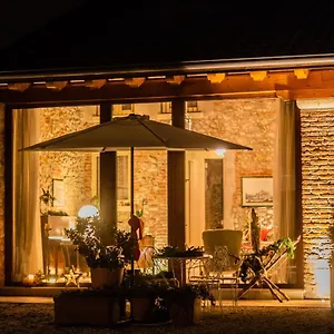 https://casa-di-campagna-castello-bb.hotelinveneto.com